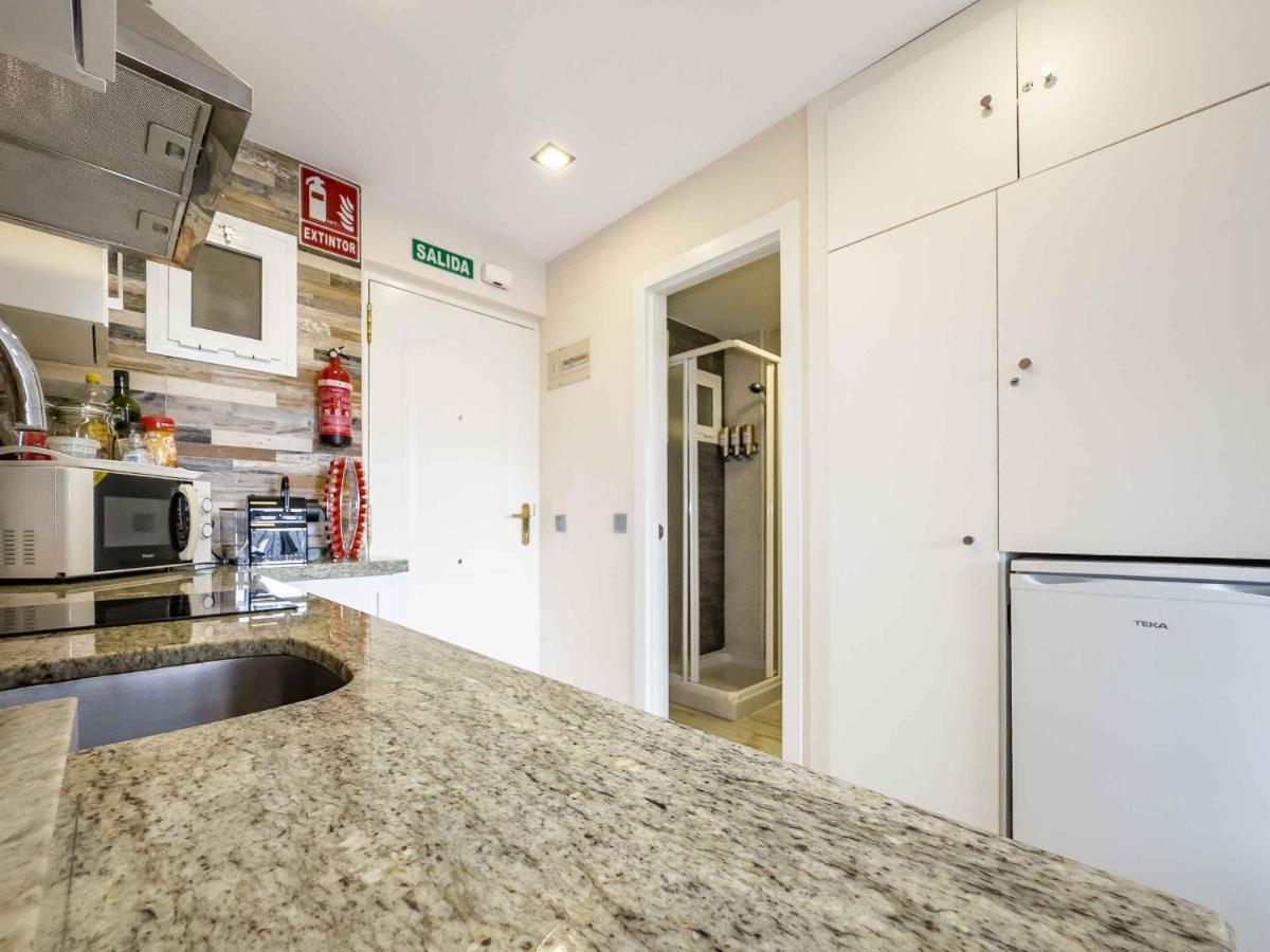 Sun Coast Benalmadena -- Superb Studio With 4 Pools, Gardens & Breakfast Exterior photo