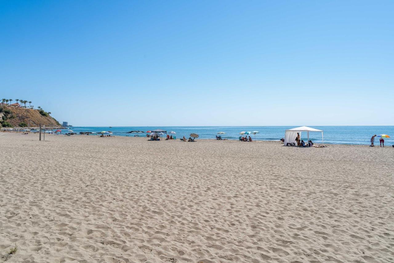 Sun Coast Benalmadena -- Superb Studio With 4 Pools, Gardens & Breakfast Exterior photo